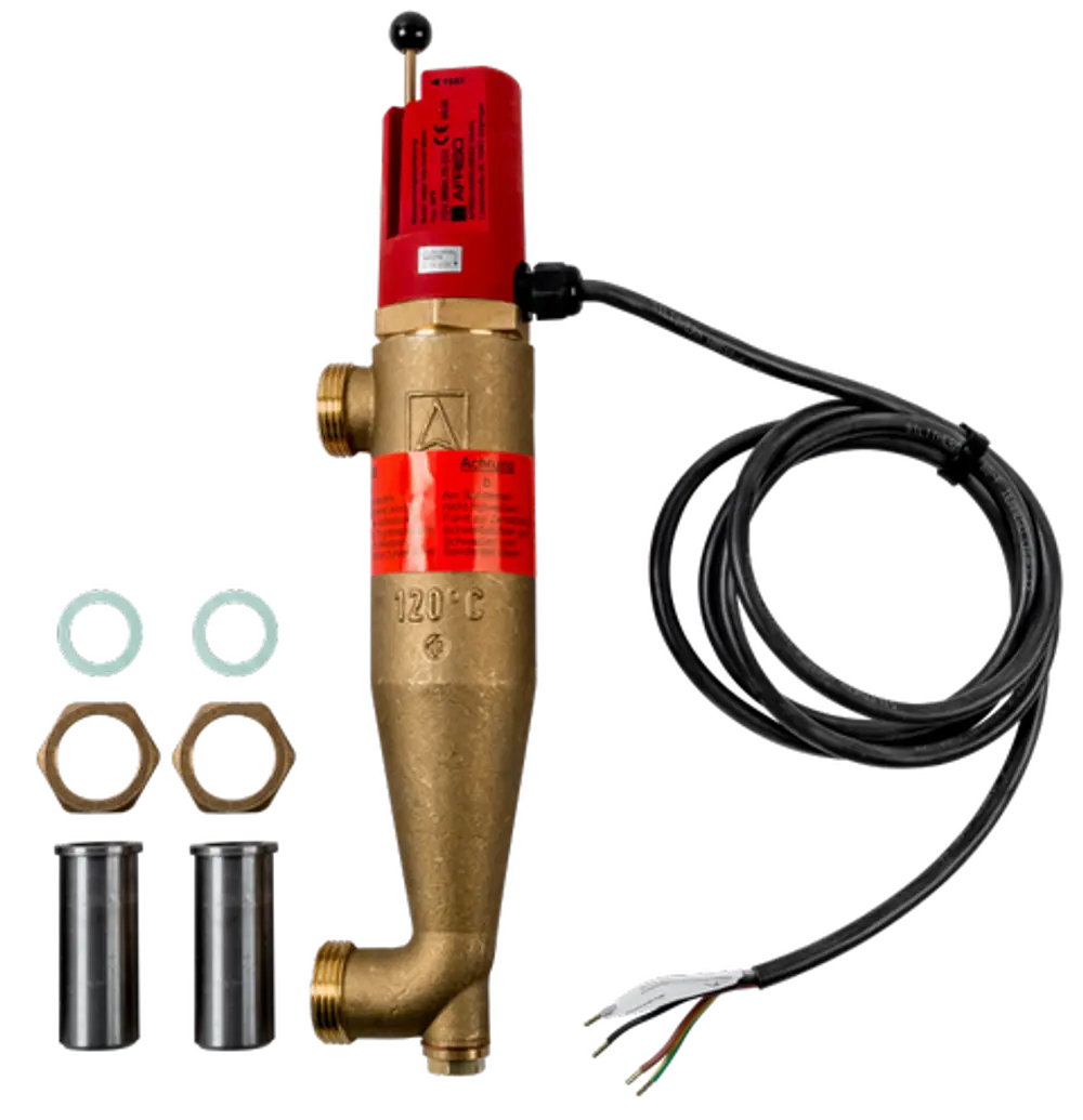 Wassermangelsicherung von Wolf, mit rotem oberen Teil, goldfarbenem Gehäuse, installiertem Kabel und Zubehörteilen wie Dichtungen und Muttern für die Montage.